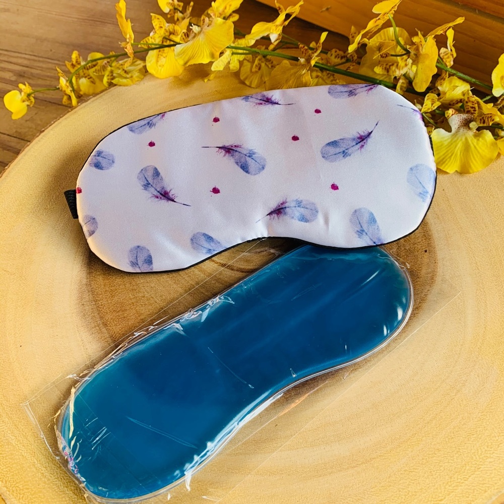✨BOHO SATIN EYE SLEEP MASK W/HOT COLD GEL PAD✨